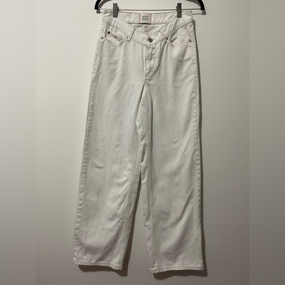 BDG Urban Outfitters Dipped V Wide Leg White Jeans Y2K jeans Size 27 - Picture 2 of 11